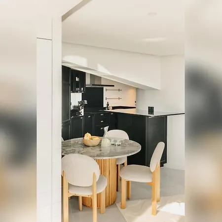 Light House Apartment