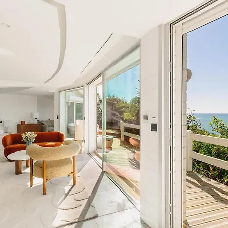 Lighthouse A Coastal Escape Overlooking The Ocean * Biarritz